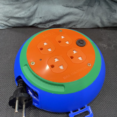 Ổ cắm Lioa 6 ổ đơn đa năng kéo dài DB52-10A ( dây 5m ) cao cấp 