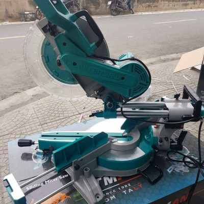 Máy Cắt Nhôm Trượt JETMAN 2000W JM-256 Chính Hãng