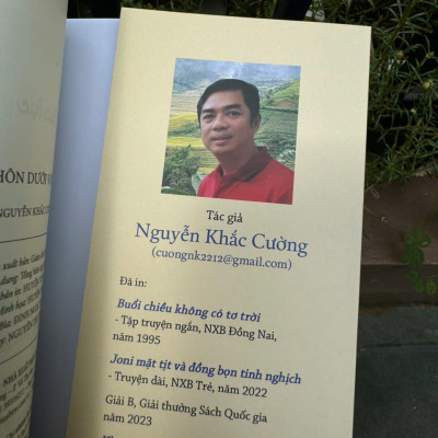 NỤ HÔN DƯỚI VÒM CÂY – Nguyễn Khắc Cường – NXB Trẻ