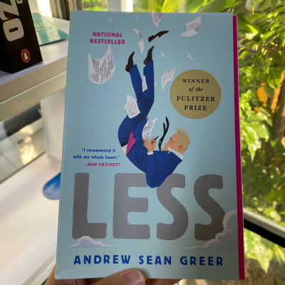 Sách - Less: A Novel by Andrew Sean Greer (WINNER OF THE PULITZER PRIZE) | Contemporary Fiction in English / Ngoại văn Nhập khẩu