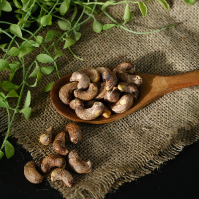 Hạt điều rang cao cấp 475g DGfoods/Roasted cashew/HVNCLCL/hạt điều bình phước/ Đặc sản Cần Thơ, Ăn chay