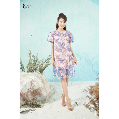 Đầm suông họa tiết Tropical, tay bồng, đính bông Tri