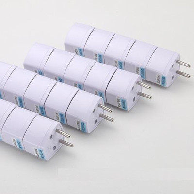 Đầu Chuyển Đổi Ổ Cắm 2 Chấu Thành 3 Chấu