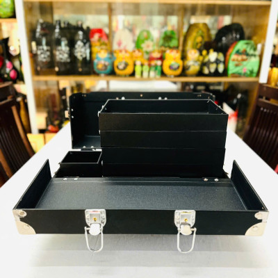 Sale sốc-Thanh lý Cốp bọc gốc inox, đựng dụng cụ make up trang điểm, nail, mi có khóa size 40x21x26 cm