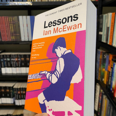 Sách - Lessons by Ian McEwan | Historical Fiction / Literary Fiction in English / Sách Ngoại văn