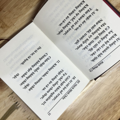 Kinh pháp cú - khổ 8x11cm- tặng kèm bọc sách