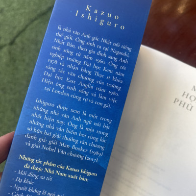 (Tác giả đạt giải Nobel Văn học năm 2017) MỘT HỌA SĨ PHÙ THẾ - Kazuo Ishiguro – Nhã Nam – bìa mềm