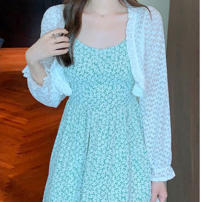 Áo khoác ren tà ngắn 11 C114