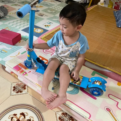 Xe Scooter Cho Bé Centosy 951 Dành Cho Bé Dưới 40Kg, Có Bánh Phát Sáng, Điều Chỉnh Được Chiều Cao