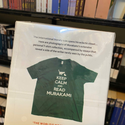 Sách - The T-Shirts I Love by Haruki Murakami | Japanese Literature /  Essays /  Memoir / Biography in English / Ngoại văn Nhập khẩu