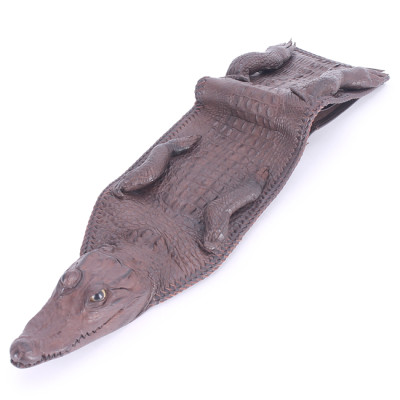 Ví Nam Da Cá Sấu Nguyên Con Vip Huy Hoàng HT2273 (12.5 x 10 cm) - Nâu Đất