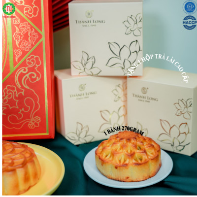 Bộ hộp Bánh trung thu Thịnh Vượng 4 bánh 2 trứng 270g - Thành Long - 1080g - tặng 1 hộp trà - VIỆT NAM