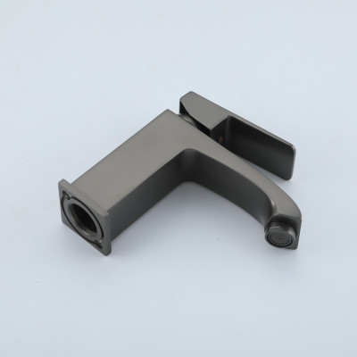 Vòi chậu lavabo nóng lạnh mạ titan Frap F1076-9 - Hàng Chính Hãng LIÊN BANG NGA