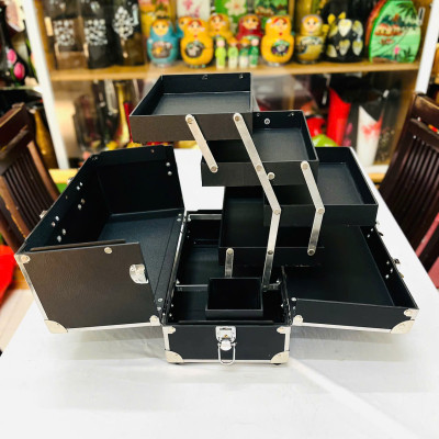 Sale sốc-Thanh lý Cốp bọc gốc inox, đựng dụng cụ make up trang điểm, nail, mi có khóa size 40x21x26 cm