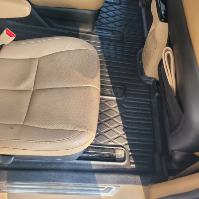 Thảm lót sàn xe ô tô Kia sedona ( 3 hàng ghế) Nhãn hiệu Macsim chất liệu nhựa TPE cao cấp màu đen