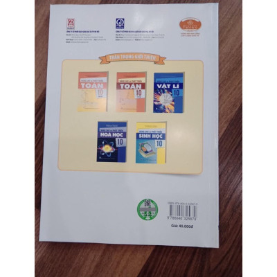 Sách - Nâng cao và phát triển Hóa học 10