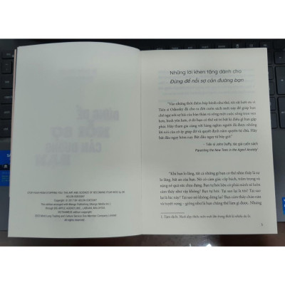 Sách: Đừng Để Nỗi Sợ Cản Đường Bạn