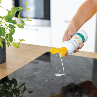 Kem làm sạch bếp điện từ, bếp hồng ngoại chiết xuất từ tự nhiên Stanhome Vitro Ceram 250ml/chai