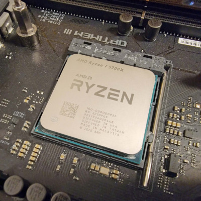 Bộ vi xử lý CPU AMD Ryzen 7 5700X (3.4 GHz Upto 4.6GHz / 36MB / 8 Cores, 16 Threads / 65W / Socket AM4) – Hàng Chính Hãng