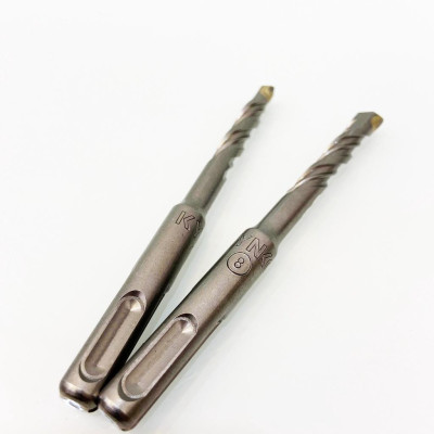 MŨI KHOAN BÊ TÔNG SDS ĐƯỜNG KÍNH PHI Ø 8 DÀI 110MM ĐẦU DẸT KYNKO MKDBTSDSP- 8110