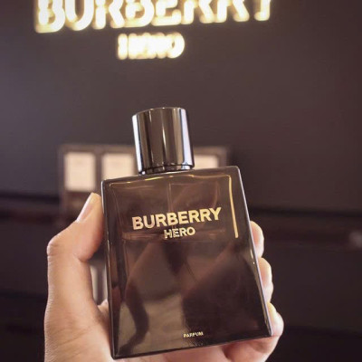 Nước Hoa Nam Burberry Hero Parfum