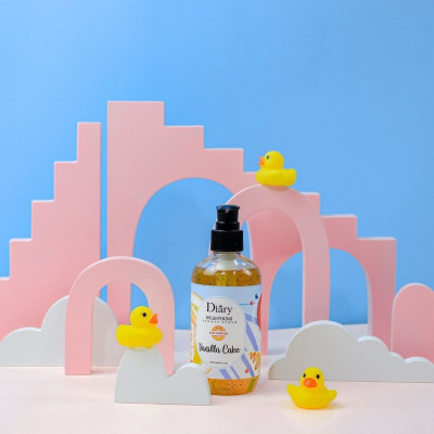 Sữa Tắm Sáng Da Hạt Tẩy Tế Bào Chết Diary Bright Shower Scrub (05 Mùi Hương)