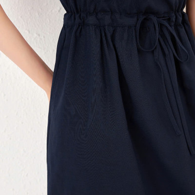 Đầm suông nữ- đầm suông cổ tàu tay ngắn, thiết kế bồng xòe chữ A vô cùng tiểu thư, sang chảnh