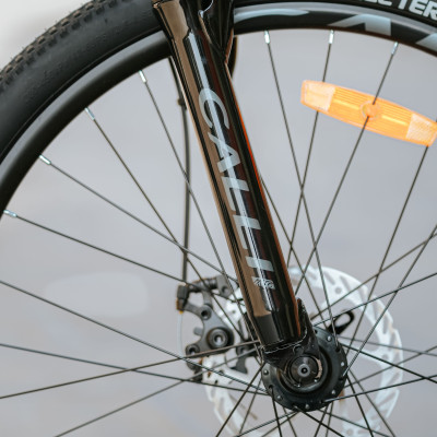 Xe đạp thể thao CALLI 2100 Khung nhôm không mối hàn