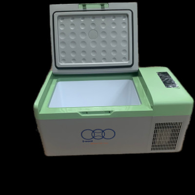 Tủ lạnh ô tô thông minh Alpicool Việt Nam 15 lít - C15 - làm đá nhanh kiêm hộp đựng thực phẩm, kiêm thùng đá cho tài xế, lái xe