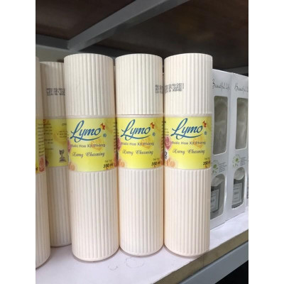Nước Hoa Xịt Phòng Lymo 350ml (Chai Vàng)