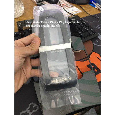 Mazda 3 2020, Ốp nội thất Mazda 3 2020 chất liệu Titan phay xước cao cấp