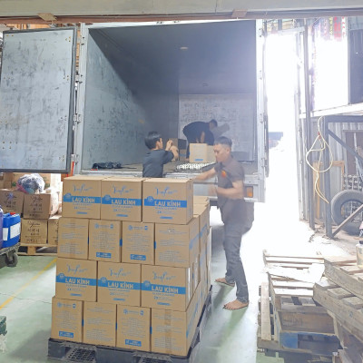 Nước lau sàn Tonycare 1kg – Hương Hoa Ly thơm ngát, sạch khuẩn, sáng bóng mặt sàn – Chính hãng Tonycare