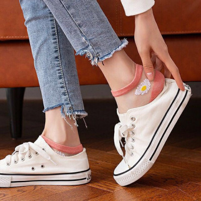 Set 10 Đôi Tất Ren Lưới Hoa Cúc - (Giao Ngẫu Nhiên Mẫu)