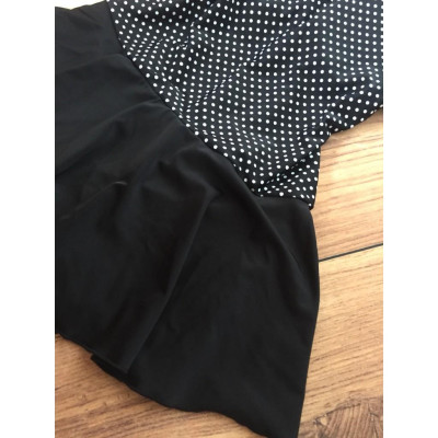 Bộ bơi tay dài nữ đen chấm bi xinh xắn hàng cao cấp kín đáo- tôn dáng - không lo bị nắng ăn-CÓ TẶNG KÈM MÚT & QUẦN VÁY