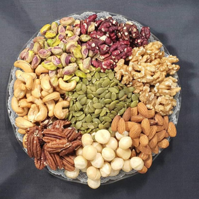 Hạt mix 8 loại hạt dinh dưỡng (Hạt macca, óc chó vàng, óc chó đỏ, hồ đào, hạnh nhân, hạt dẻ cười, hạt điều, bí xanh) Hộp 350gr