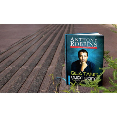 Sách Quà Tặng Cuộc Sống (Bìa Mềm)   - Bản Quyền