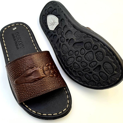 Dép Quai Ngang Nam Da Bò Thật 100%,DONAVY Kiểu Đầu Cá Sấu Đi Rất Nhẹ Và Êm DCSDN