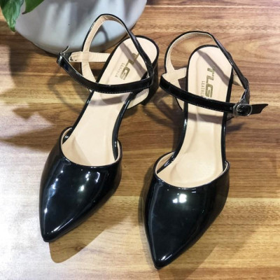 Sandal bít mũi hot trend  trẻ trung năng động 21278