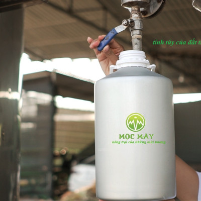 Tinh dầu Hoa Phong Lữ 50ml Mộc Mây - tinh dầu thiên nhiên nguyên chất 100% - chất lượng vượt trội - mùi hương nồng nàn, quyến rũ, kích thích, hưng phấn - Có kiểm định