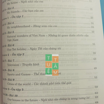 Sách - Bài giảng và lời giải chi tiết Tiếng Anh 6 (Global success)