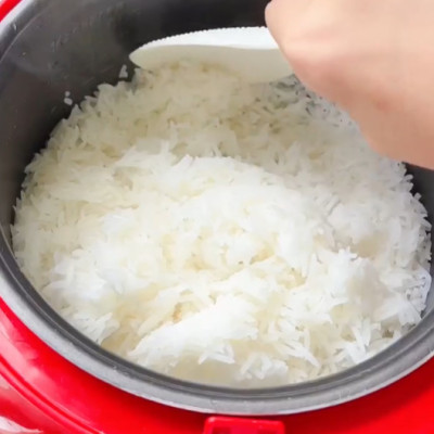 Gạo ST25 Hoa Lúa túi 2kg - Dẻo nhiều, mềm cơm, thơm đặc trưng (Sản phẩm mới)